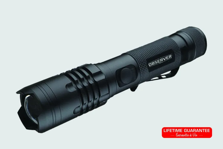 Wiederaufladbare taktische LED-Taschenlampe mit 1200 lm – Leistungsstark und mit lebenslanger Garantie | Observer Tools